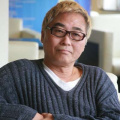 外国美女挠痒痒